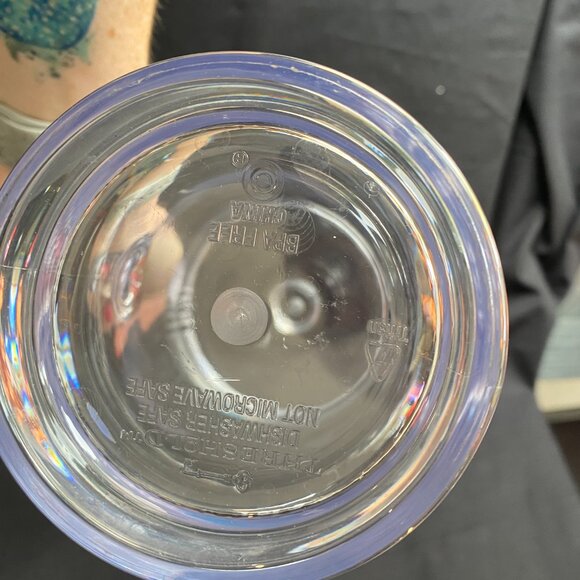 NEW 69 oz Threshold Lancashire Pitcher with Lid, Dishwasher Safe, Shatterproof - Picture 6 of 11